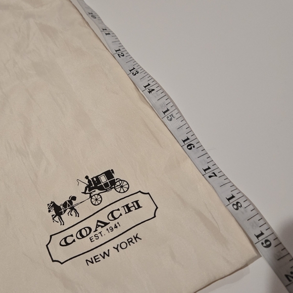 Coach Cream Dust Bag - Picture 4 of 5